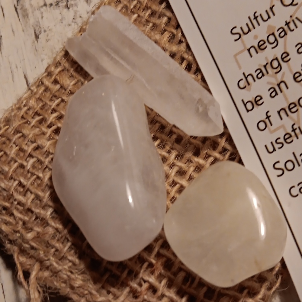 SULFUR QUARTS